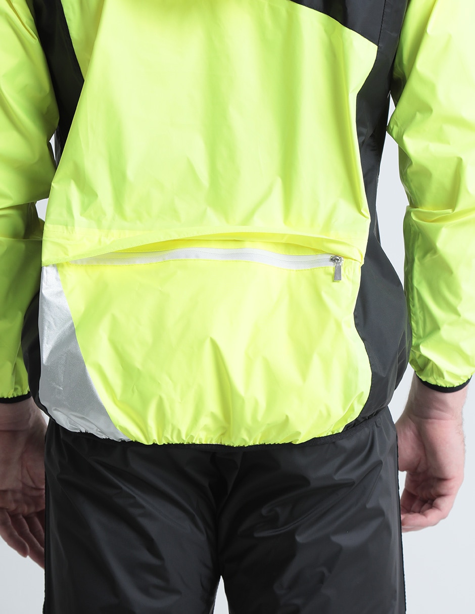 Impermeable para motorsport 4