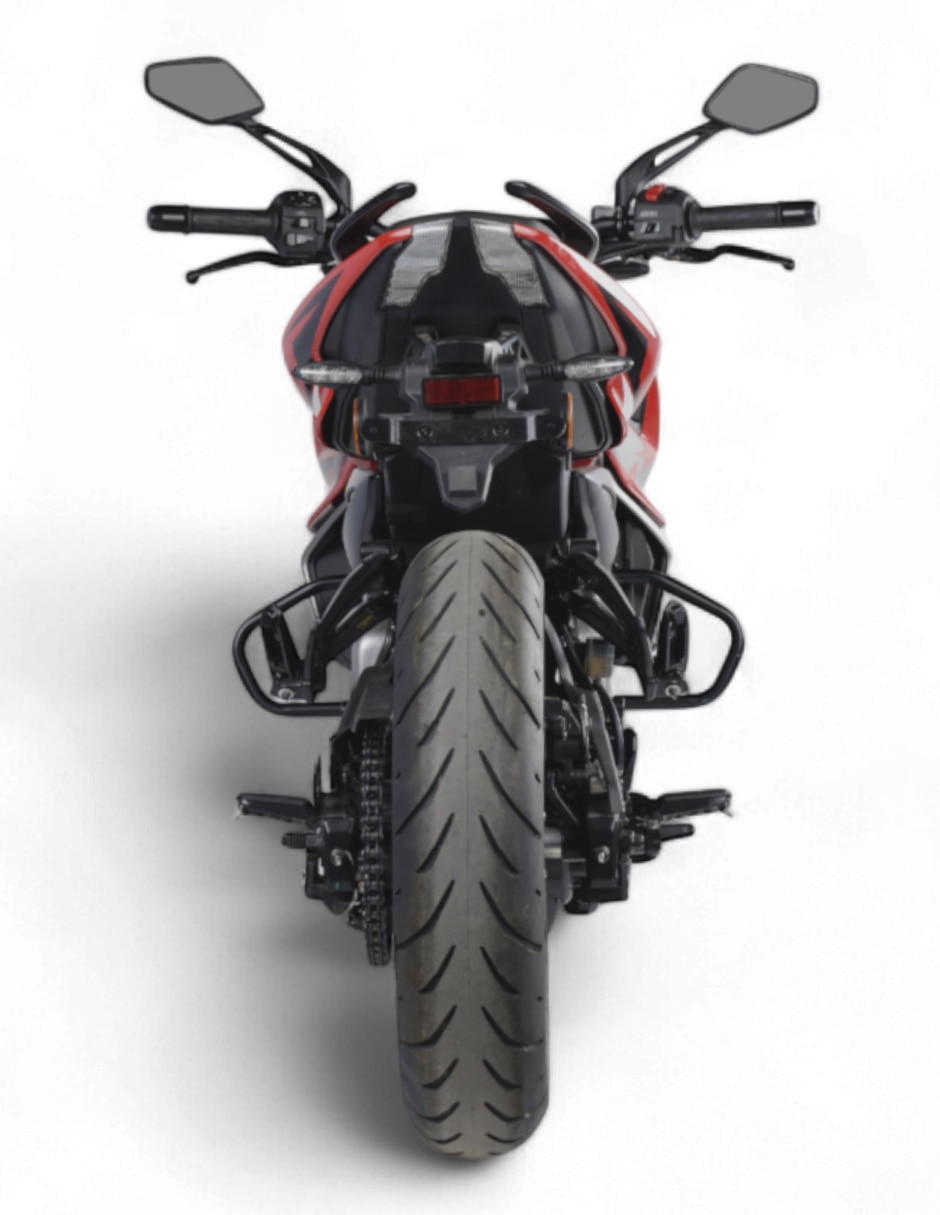 Motocicleta deportiva bajaj 2026