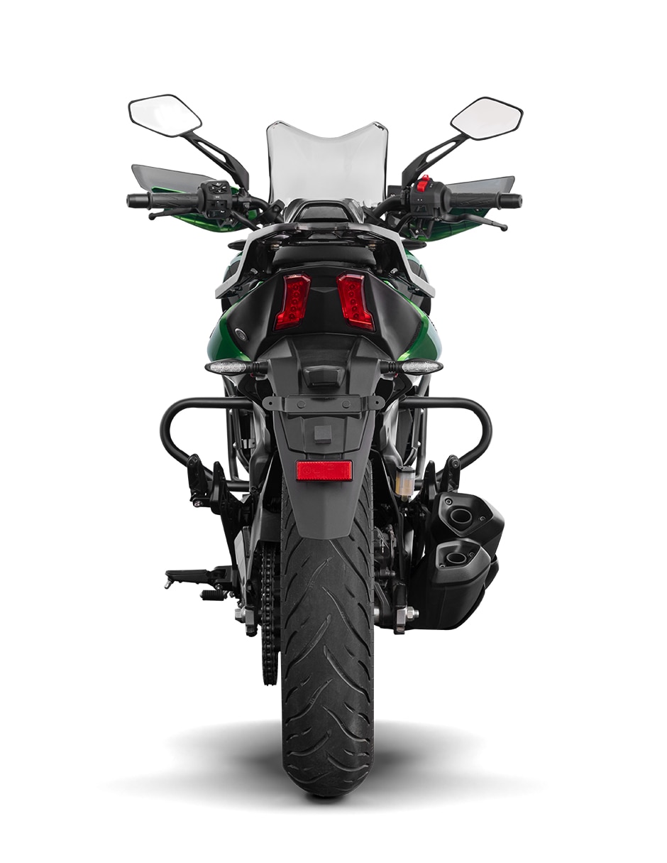 Motocicleta deportiva dominar 400 ug 2026 6