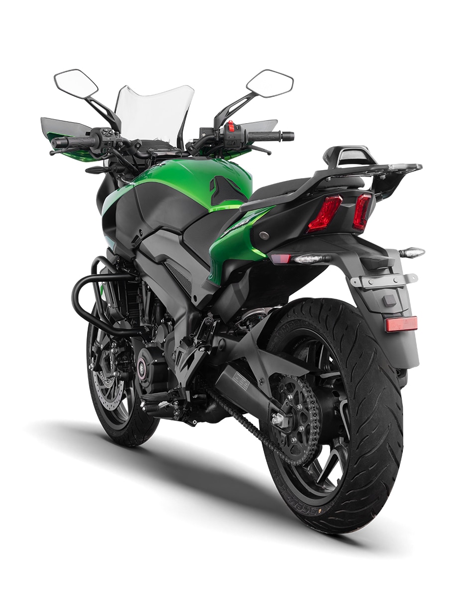 Motocicleta deportiva dominar 400 ug 2026 8