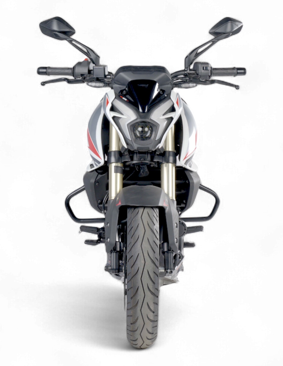 Motocicleta deportiva Pulsar NS400z UG Pe 26 2026 Motocicleta deportiva Pulsar NS400z UG Pe 26 2026
